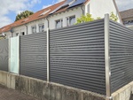 Edelstahl_Windfang_Sichtschutz_Glas